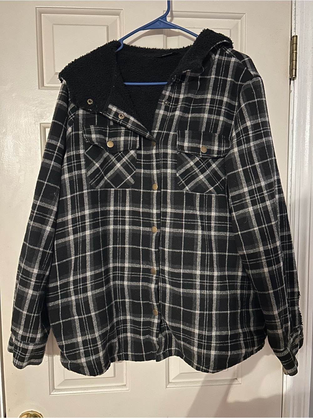 Black & White Plaid Sherpa-Lined Button-Up Jacket